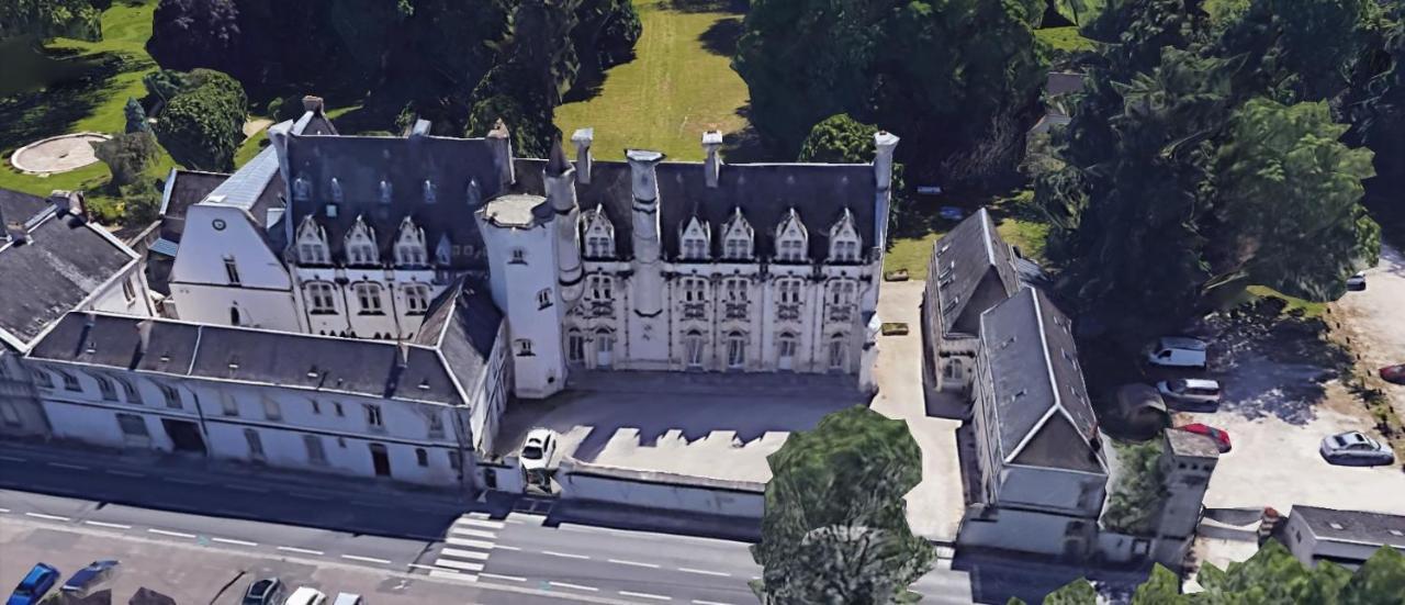 Château Néo-Gothique: Charming Studio with Wi-Fi and Free Parking Orleans Exterior photo